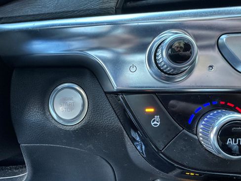 Used 2022 Kia Telluride EX w/ EX Premium Package image 41