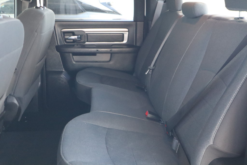 Used 2024 RAM 1500 Warlock AWD/4WD image 12