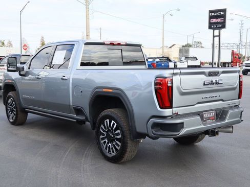 Certified 2025 GMC Sierra 2500 Denali Ultimate image 6
