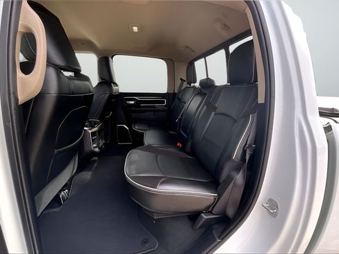 Used 2022 RAM 2500 Laramie AWD/4WD image 18