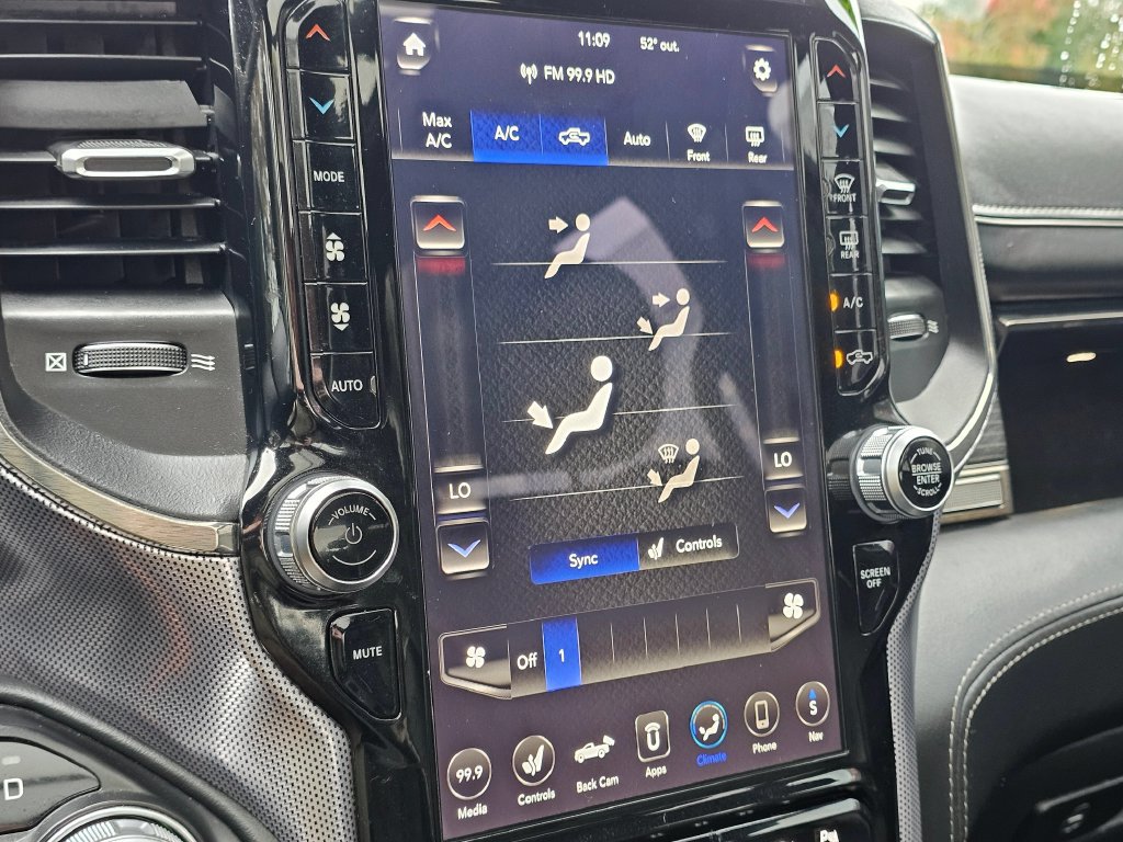 Used 2019 RAM 1500 Limited w/ Advanced Safety Group AWD/4WD image 28