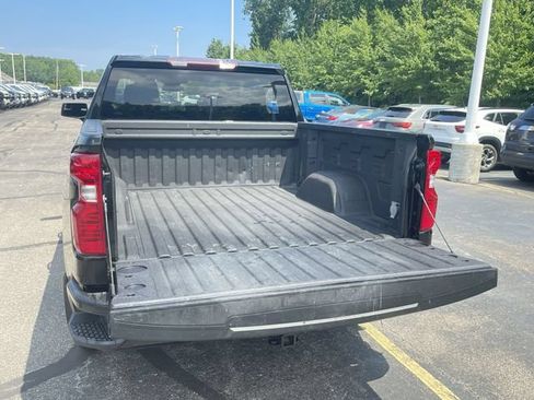 Used 2023 Chevrolet Silverado 1500 Custom AWD/4WD image 24