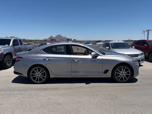 Used 2025 Genesis G70 2.5T AWD/4WD image 2