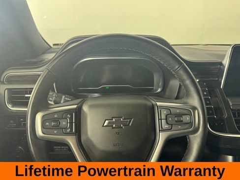 Used 2024 Chevrolet Tahoe Z71 w/ Luxury Package AWD/4WD image 15