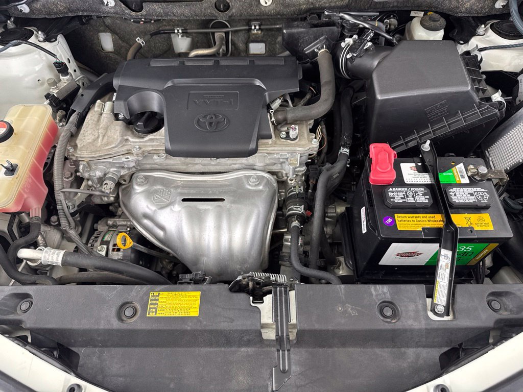 Used 2015 Toyota RAV4 LE AWD/4WD image 19