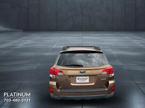 Used 2012 Subaru Outback 2.5i Premium AWD/4WD image 6