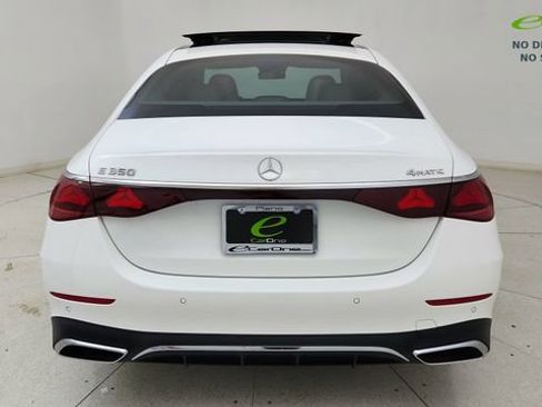Used 2024 Mercedes-Benz E 350 4MATIC Sedan image 5