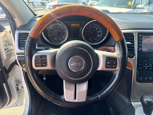 Used 2012 Jeep Grand Cherokee Overland AWD/4WD image 31