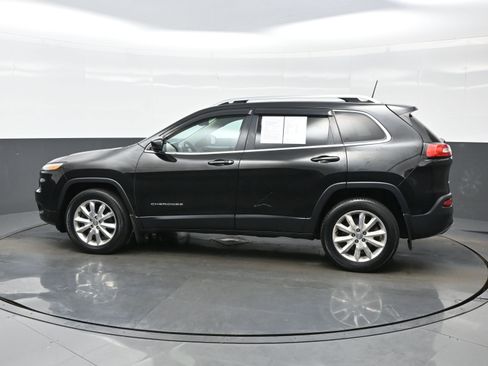 Used 2016 Jeep Cherokee Limited AWD/4WD image 3