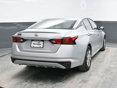Used 2021 Nissan Altima 2.5 S image 6