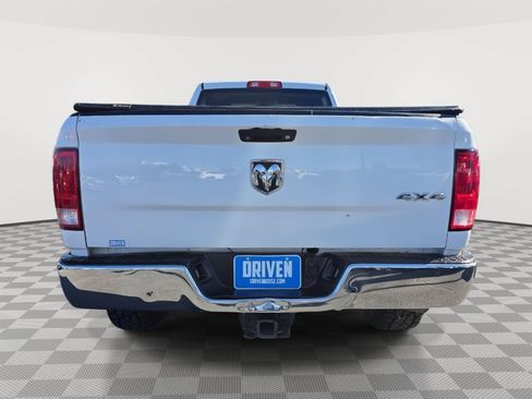 Used 2018 RAM 3500 Tradesman w/ Chrome Appearance Group AWD/4WD image 5