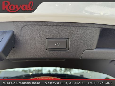 Certified 2025 Volkswagen Atlas Cross Sport SEL Premium R-Line image 12