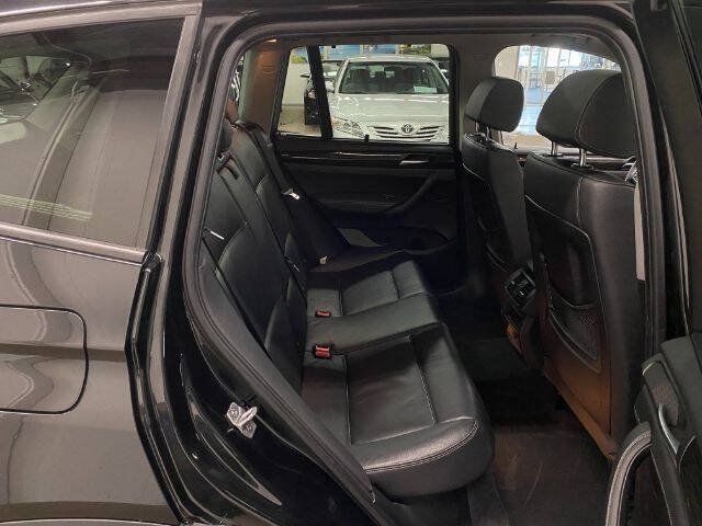 Used 2013 BMW X3 xDrive28i AWD/4WD image 16