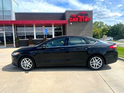 Used 2016 Ford Fusion SE