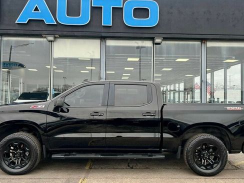 Used 2019 Chevrolet Silverado 1500 RST w/ All-Star Edition AWD/4WD image 2