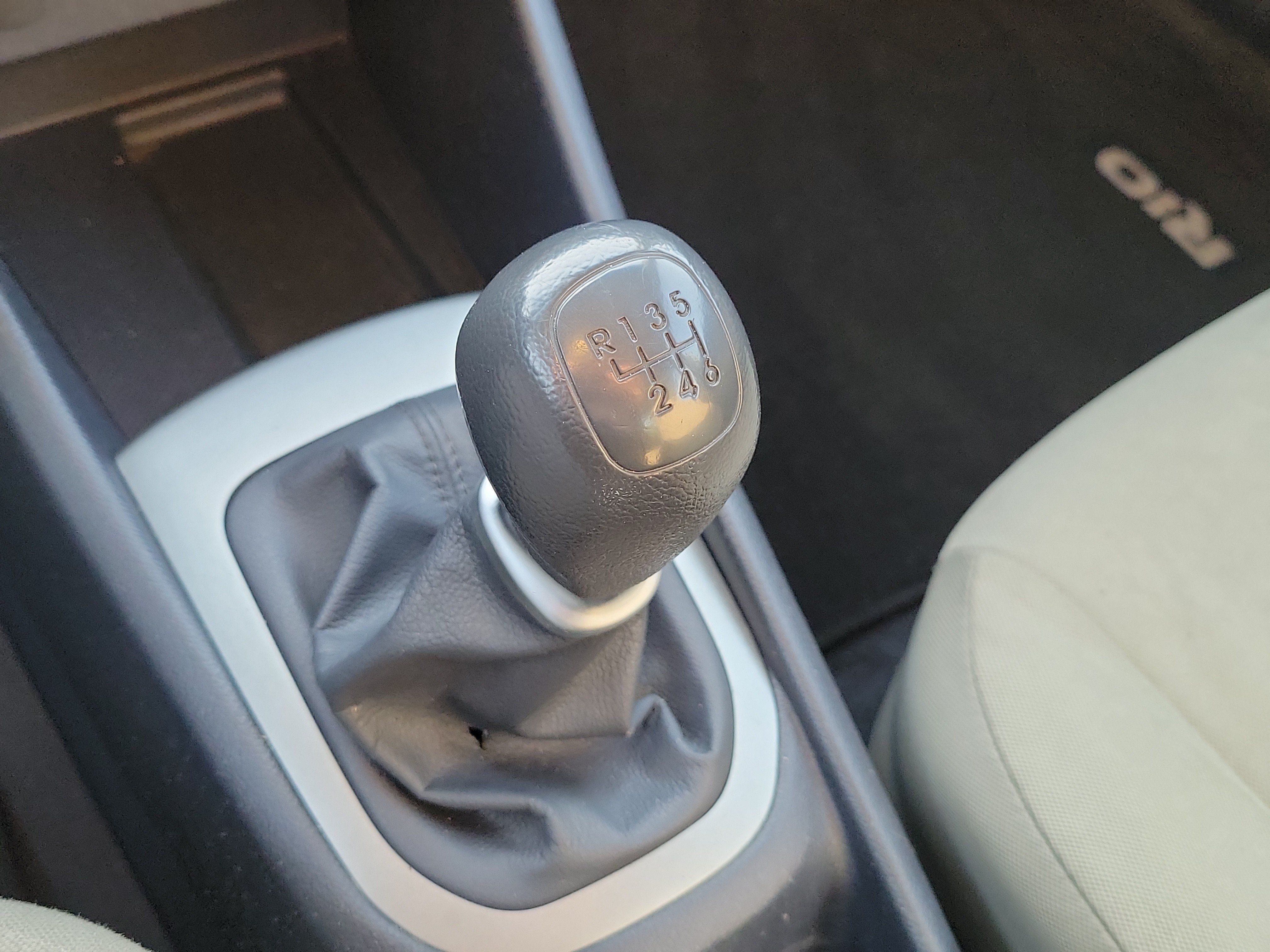 Used 2017 Kia Rio LX FWD image 32