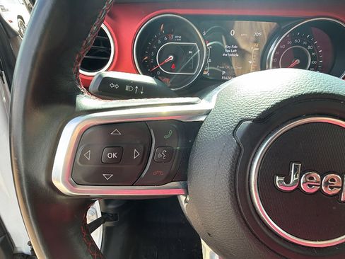 Used 2020 Jeep Gladiator Rubicon image 19