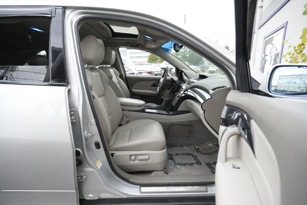 Used 2009 Acura MDX AWD/4WD image 30
