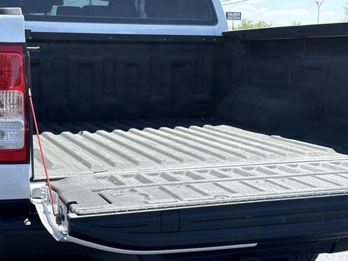Used 2024 Ford Ranger XL w/ Trailer Tow Package RWD image 9