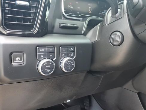 Used 2023 GMC Sierra 1500 AT4 w/ AT4 Premium Package AWD/4WD image 24