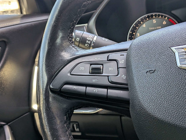 Used 2019 Cadillac XT4 Premium Luxury w/ Cold Weather Package FWD image 29