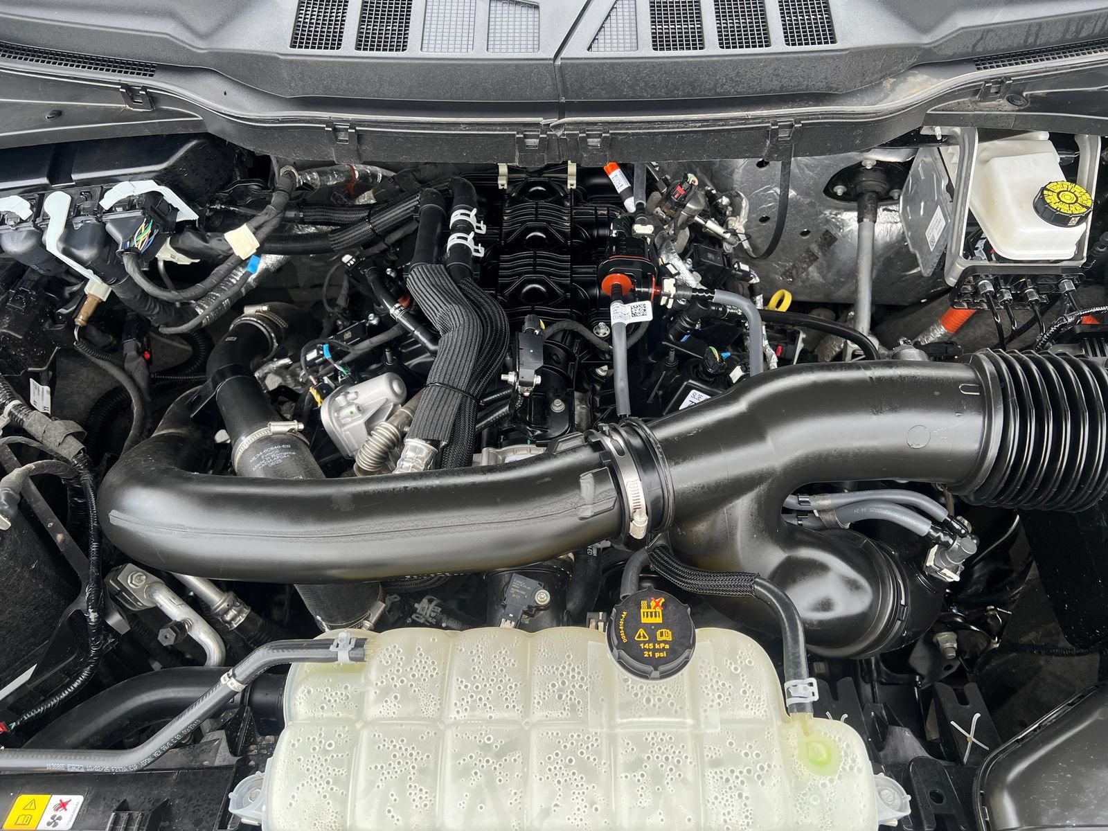 Used 2026 Ford F150 Lariat AWD/4WD image 25