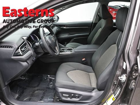Used 2023 Toyota Camry LE FWD image 14