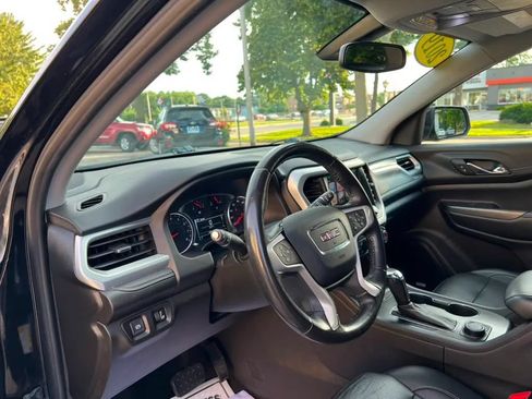 Used 2019 GMC Acadia SLT w/ LPO, Cargo Package AWD/4WD image 10
