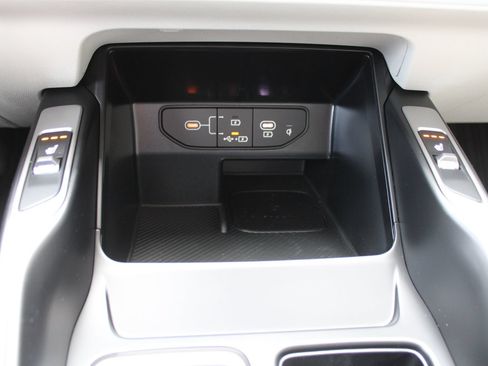 New 2026 Kia Sorento S w/ S Panoramic Sunroof Package FWD image 35