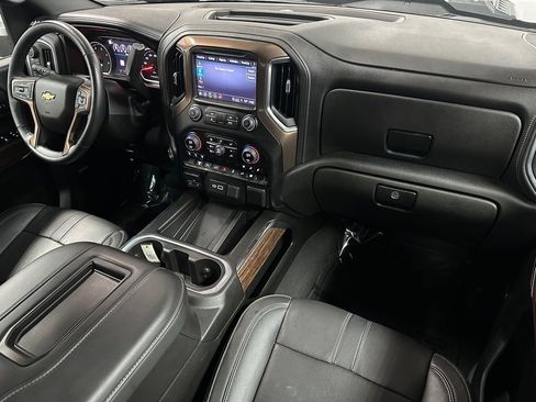 Used 2022 Chevrolet Silverado 3500 High Country AWD/4WD image 12