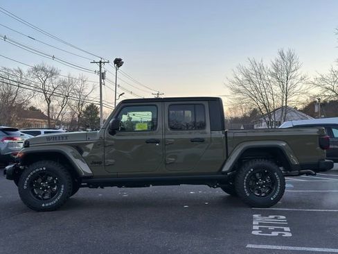 New 2026 Jeep Gladiator Willys image 3