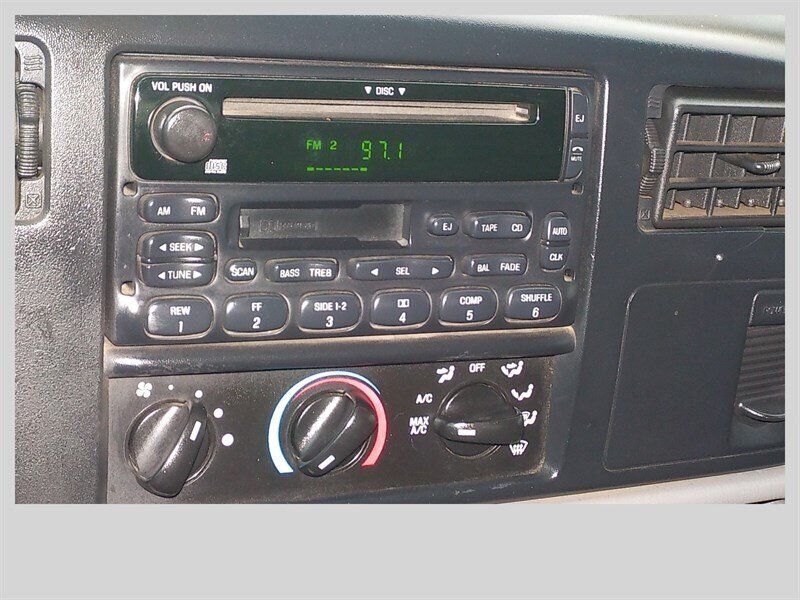 Used 2003 Ford F350 XLT AWD/4WD image 23