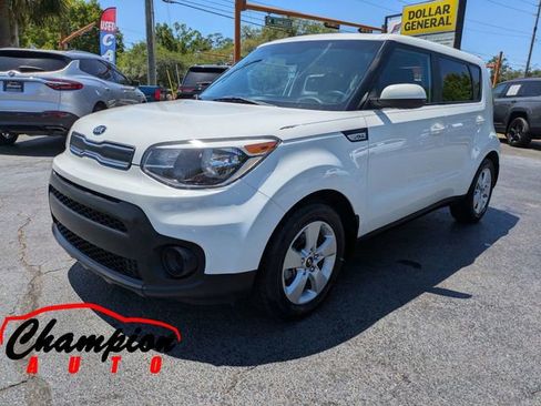 Used 2017 Kia Soul w/ Convenience Package image 5
