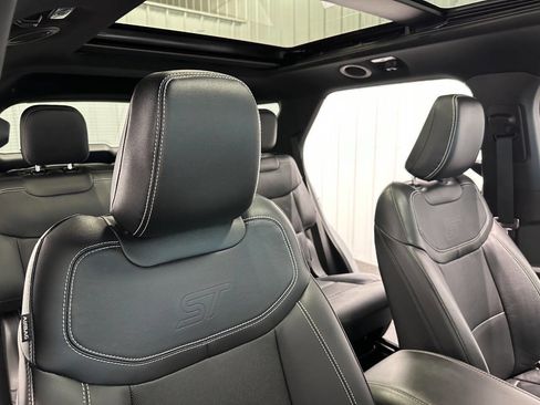 Used 2023 Ford Explorer ST w/ Equipment Group 401A image 30