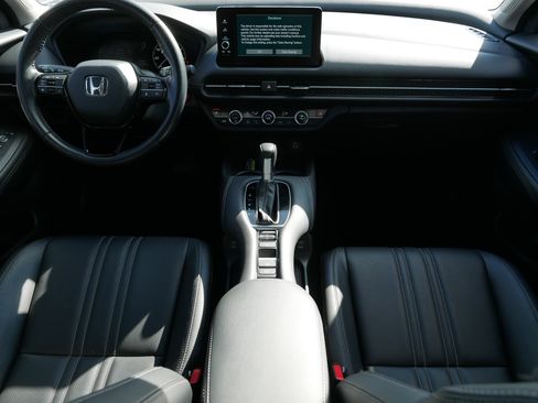 Used 2024 Honda HR-V EX-L image 10