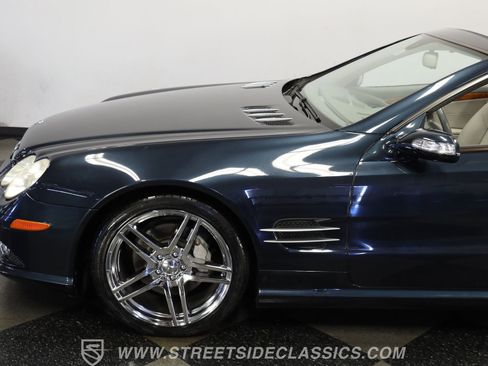 Used 2007 Mercedes-Benz SL 550 image 23