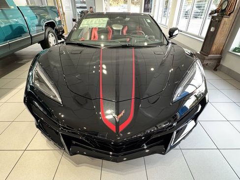 New 2026 Chevrolet Corvette E-Ray image 3