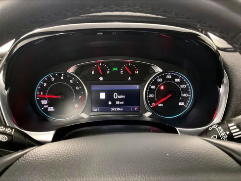 Used 2023 Chevrolet Traverse RS AWD/4WD image 25