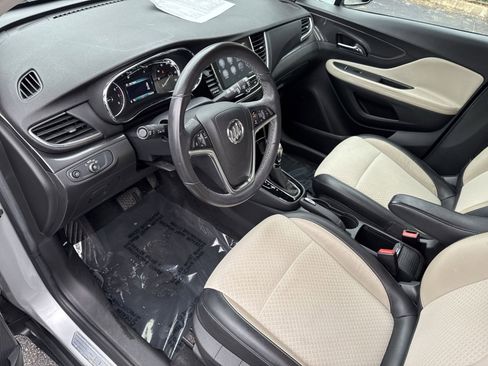 Used 2017 Buick Encore Preferred image 10