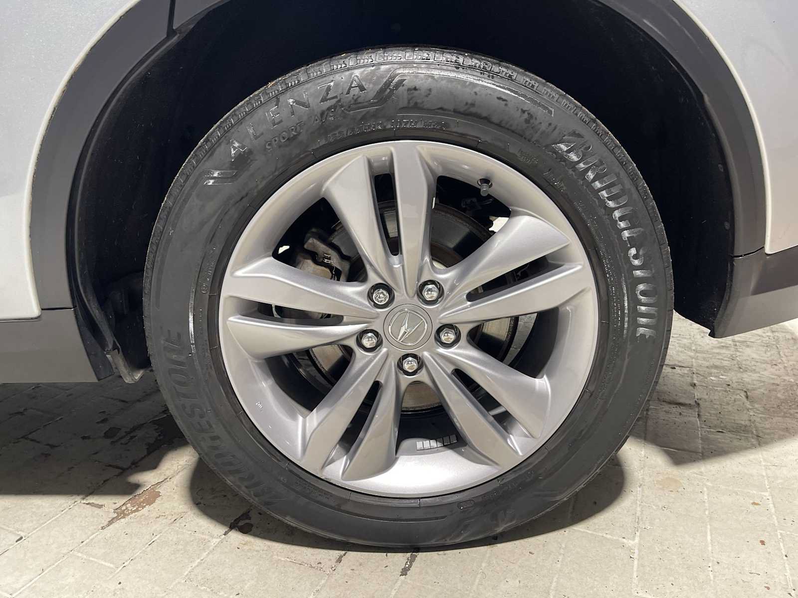 Used 2024 Acura MDX SH-AWD image 8