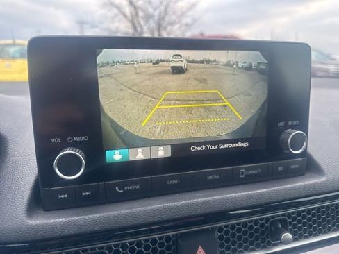 Used 2023 Honda Civic Sport image 4