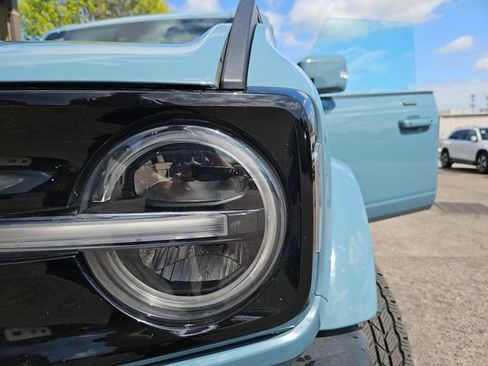 Used 2023 Ford Bronco Outer Banks AWD/4WD image 32