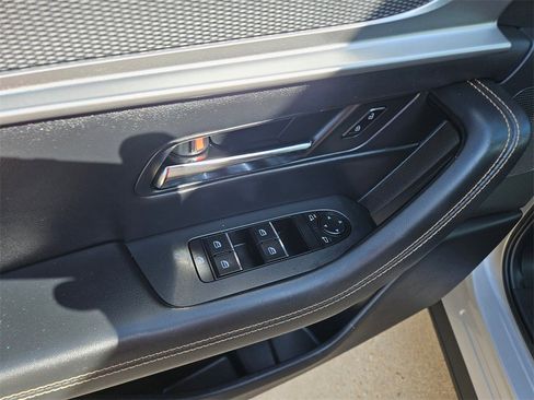 Used 2024 MAZDA CX-90 3.3 Turbo w/ Preferred Plus image 15