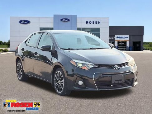 Used 2015 Toyota Corolla S FWD image 1