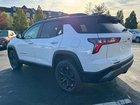 New 2026 Chevrolet Equinox LT w/ Convenience Package II FWD image 30