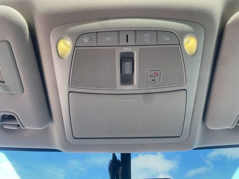 Used 2016 Nissan Rogue SL w/ SL Premium Package image 23