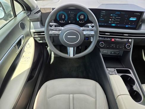 Used 2024 Hyundai Sonata SEL image 11