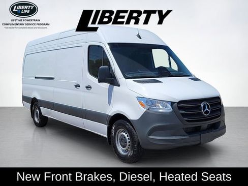 Used 2025 Mercedes-Benz Sprinter 2500 image 1
