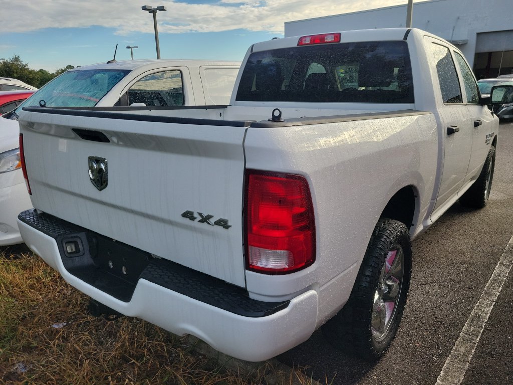 Used 2019 RAM 1500 Express w/ Wheel & Sound Group AWD/4WD image 3