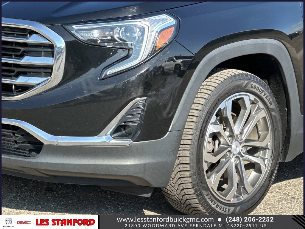 Used 2019 GMC Terrain SLT w/ Preferred Package AWD/4WD image 9
